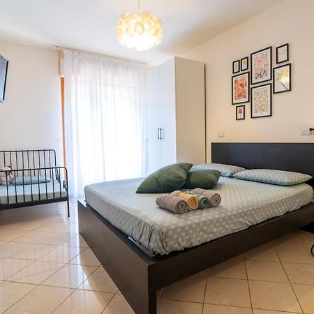 Апартаменты San Marco Bed&Garden Ливорно Экстерьер фото